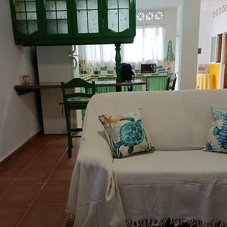 En Un Bajo 2 Camas Individual Casa Compartida Apartmán