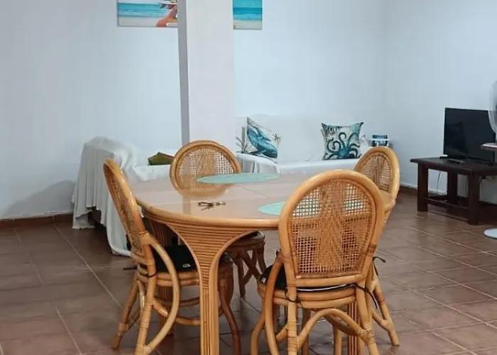 En Un Bajo 2 Camas Individual Casa Compartida Διαμέρισμα *