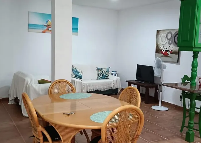 アパート En Un Bajo 2 Camas Individual Casa Compartida *