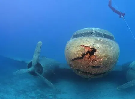 Apartman En Un Bajo 2 Camas Individual Casa Compartida Abades