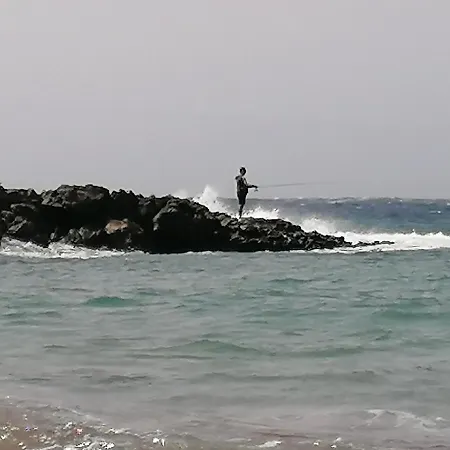 En Un Bajo 2 Camas Individual Casa Compartida Abades