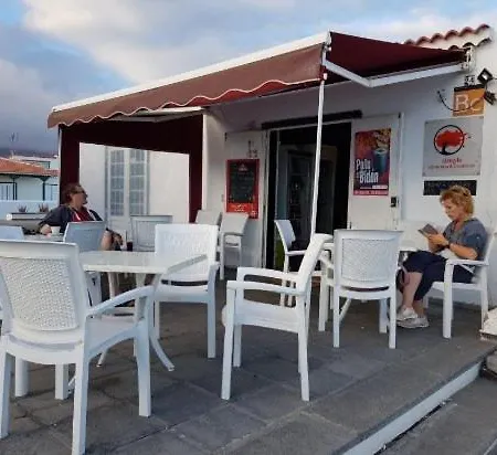 En Un Bajo 2 Camas Individual Casa Compartida