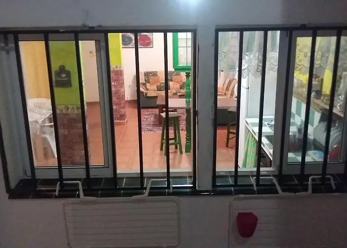 Appartement En Un Bajo 2 Camas Individual Casa Compartida *