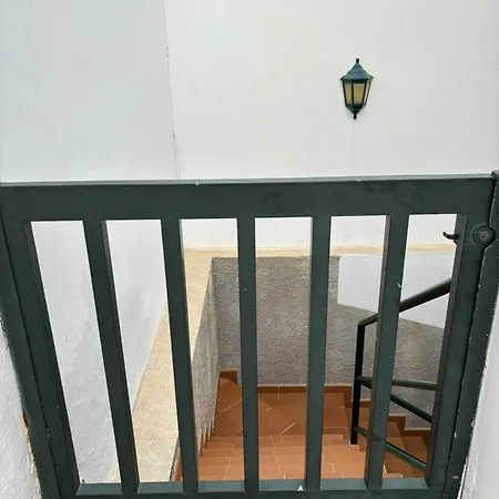 Appartamento En Un Bajo 2 Camas Individual Casa Compartida