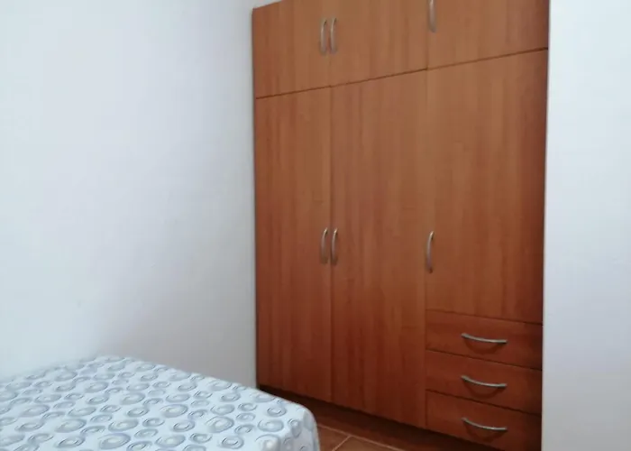 En Un Bajo 2 Camas Individual Casa Compartida * Abades (Tenerife)